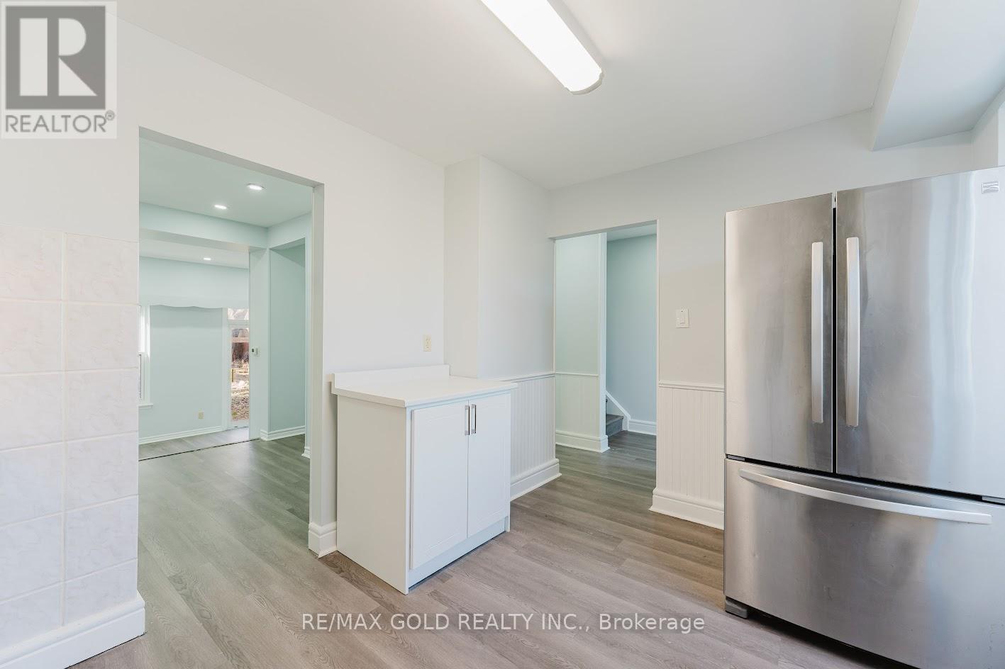 16 Crawford Drive, Brampton, Ontario  L6V 2C7 - Photo 19 - W12867746