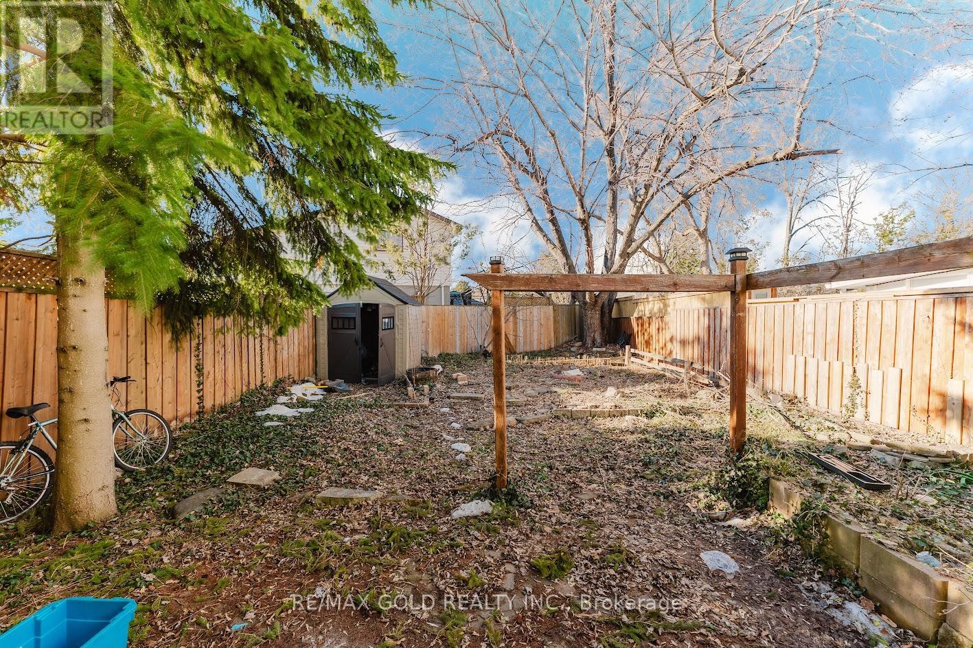 16 Crawford Drive, Brampton, Ontario  L6V 2C7 - Photo 43 - W12867746