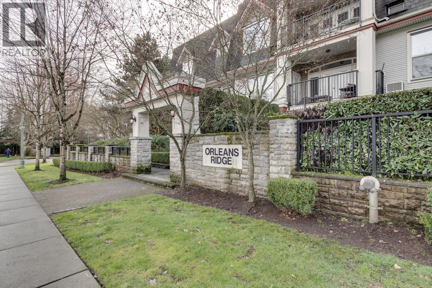 107 976 ADAIR AVENUE, coquitlam, British Columbia