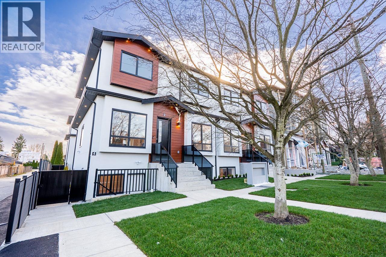 3 6692 Napier Street, Burnaby, British Columbia  V5B 2C3 - Photo 3 - R3098165