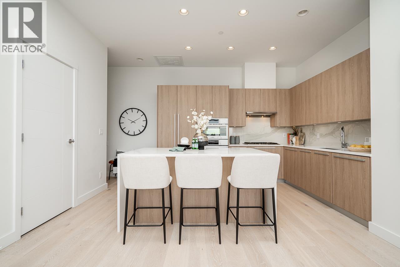 Ph501 1295 Conifer Street, North Vancouver, British Columbia  V7J 0B4 - Photo 12 - R3098166