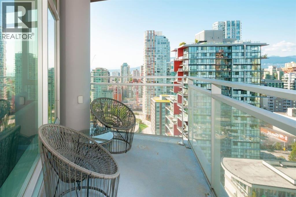 2603 1372 Seymour Street, Vancouver, British Columbia  V6B 0L1 - Photo 2 - R3098171