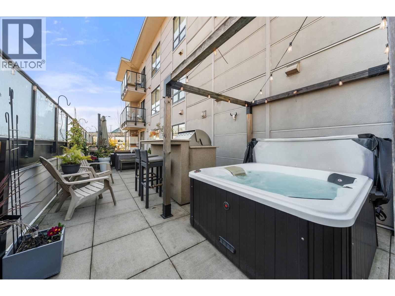 206 935 W 16th Street, North Vancouver, British Columbia  V7P 1R2 - Photo 19 - R3098186