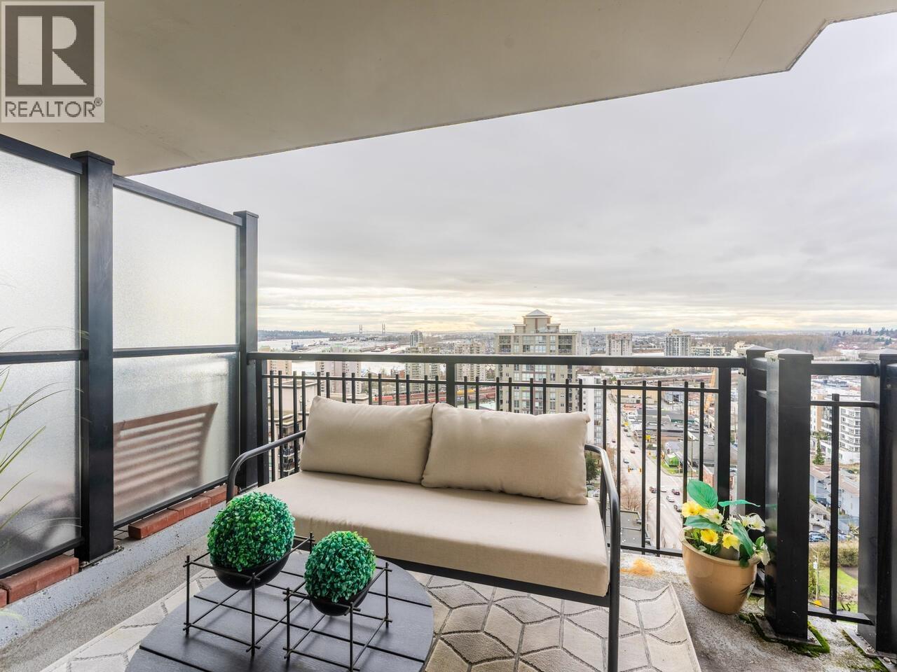 1402 814 Royal Avenue, New Westminster, British Columbia  V5Z 1A6 - Photo 3 - R3098193