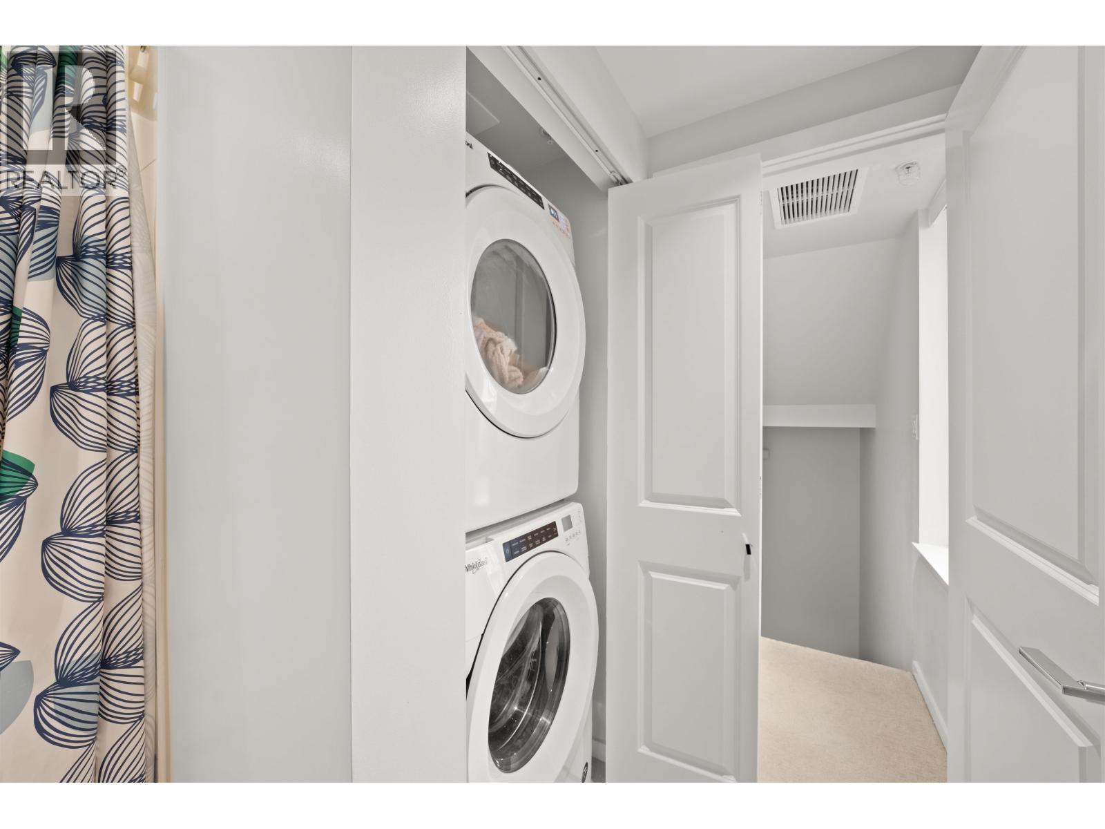 6691 Marlborough Avenue, Burnaby, British Columbia  V5H 0J3 - Photo 11 - R3098202