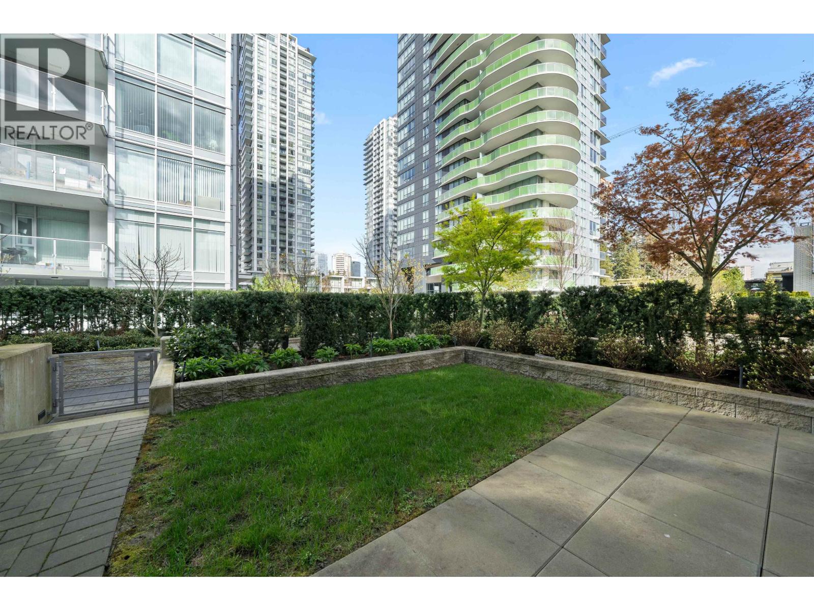 6691 Marlborough Avenue, Burnaby, British Columbia  V5H 0J3 - Photo 3 - R3098202