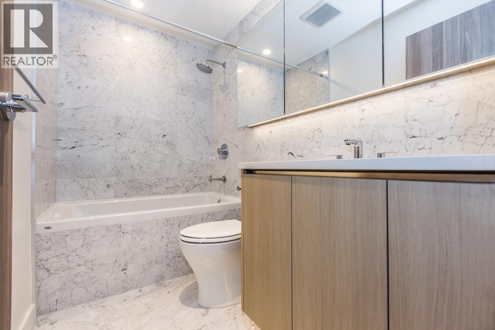 2005 4720 Lougheed Highway, Burnaby, British Columbia  V5C 0M8 - Photo 3 - R3098224