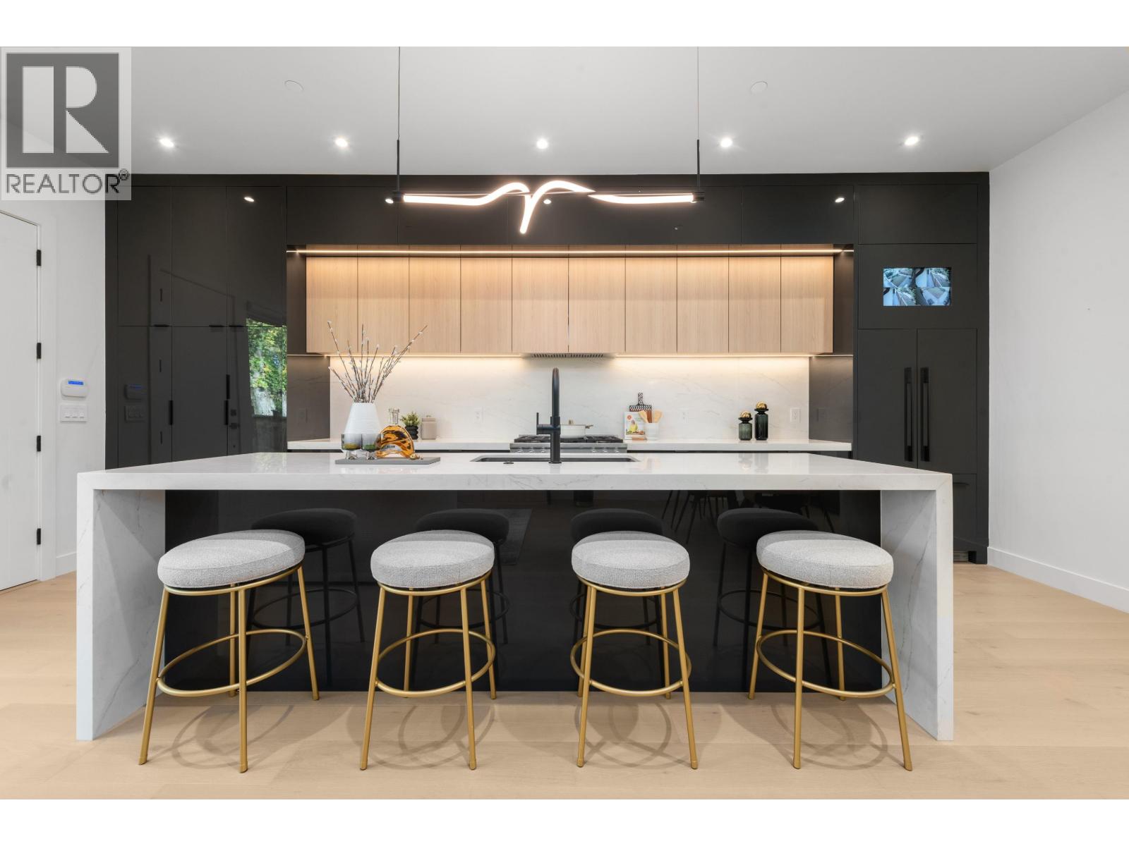 1 3232 W 38TH AVENUE, vancouver, British Columbia