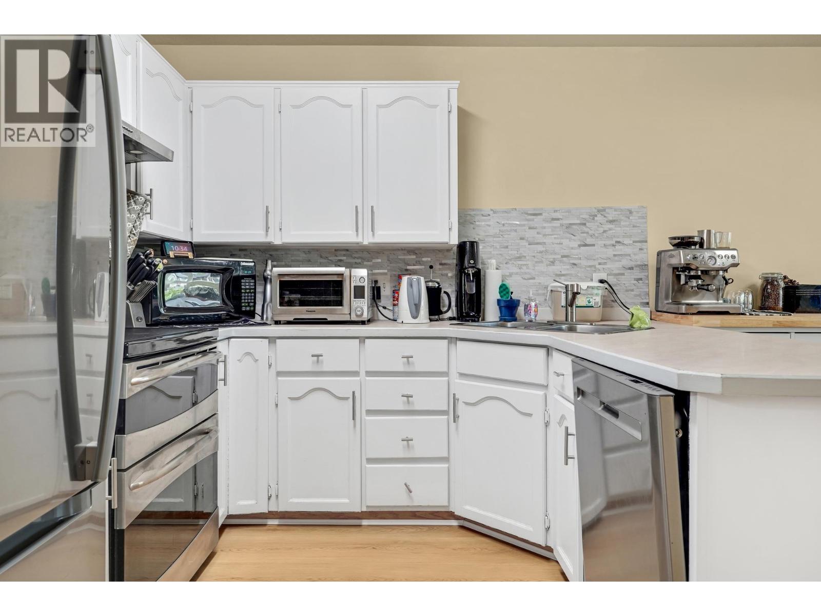 204 11595 Fraser Street, Maple Ridge, British Columbia  V2X 0X7 - Photo 10 - R3098236