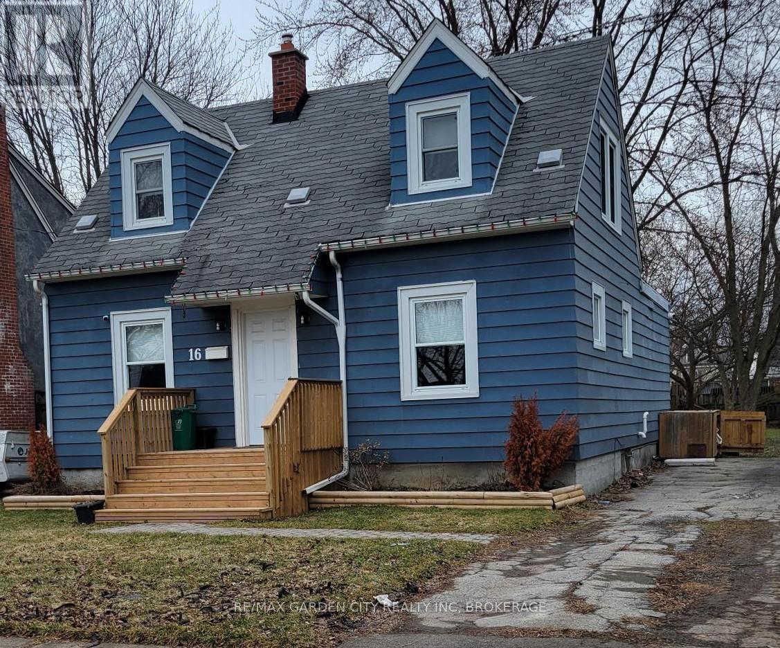 16 WALNUT STREET, Welland, Ontario