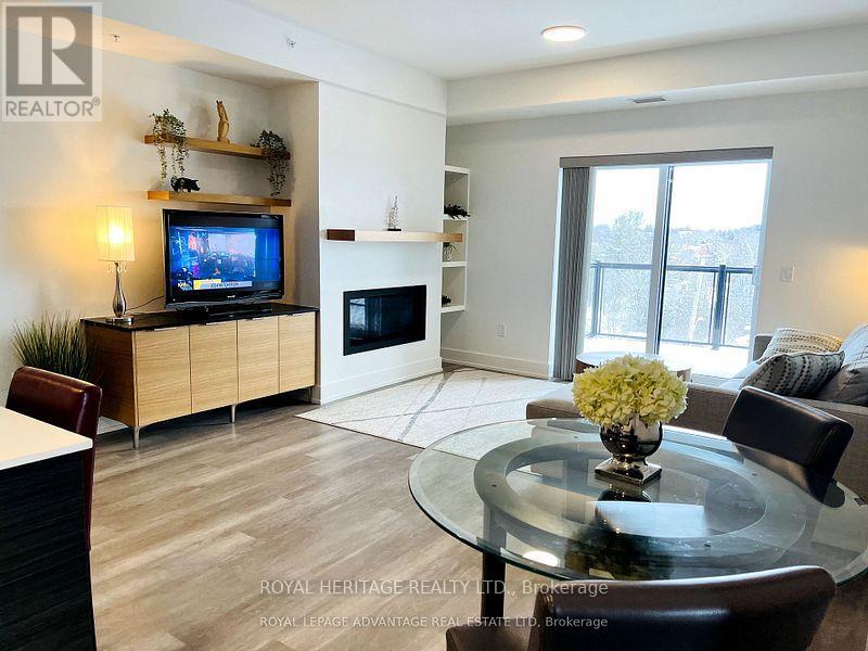 402 - 19b West Street N, Kawartha Lakes, Ontario  K0M 1N0 - Photo 7 - X12701356