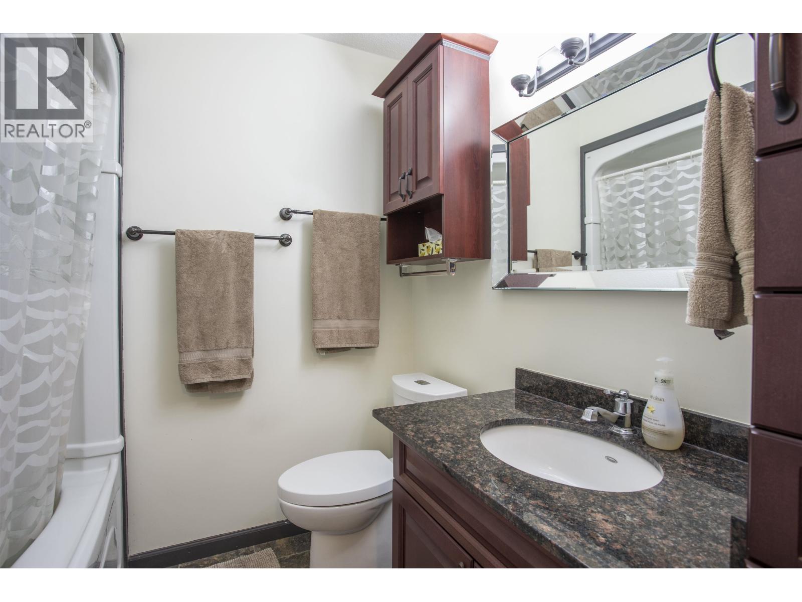 1214 Laburnum Avenue, Port Coquitlam, British Columbia  V3B 1K3 - Photo 23 - R3098194