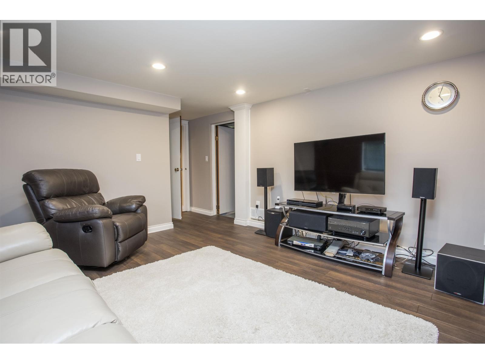 1214 Laburnum Avenue, Port Coquitlam, British Columbia  V3B 1K3 - Photo 26 - R3098194