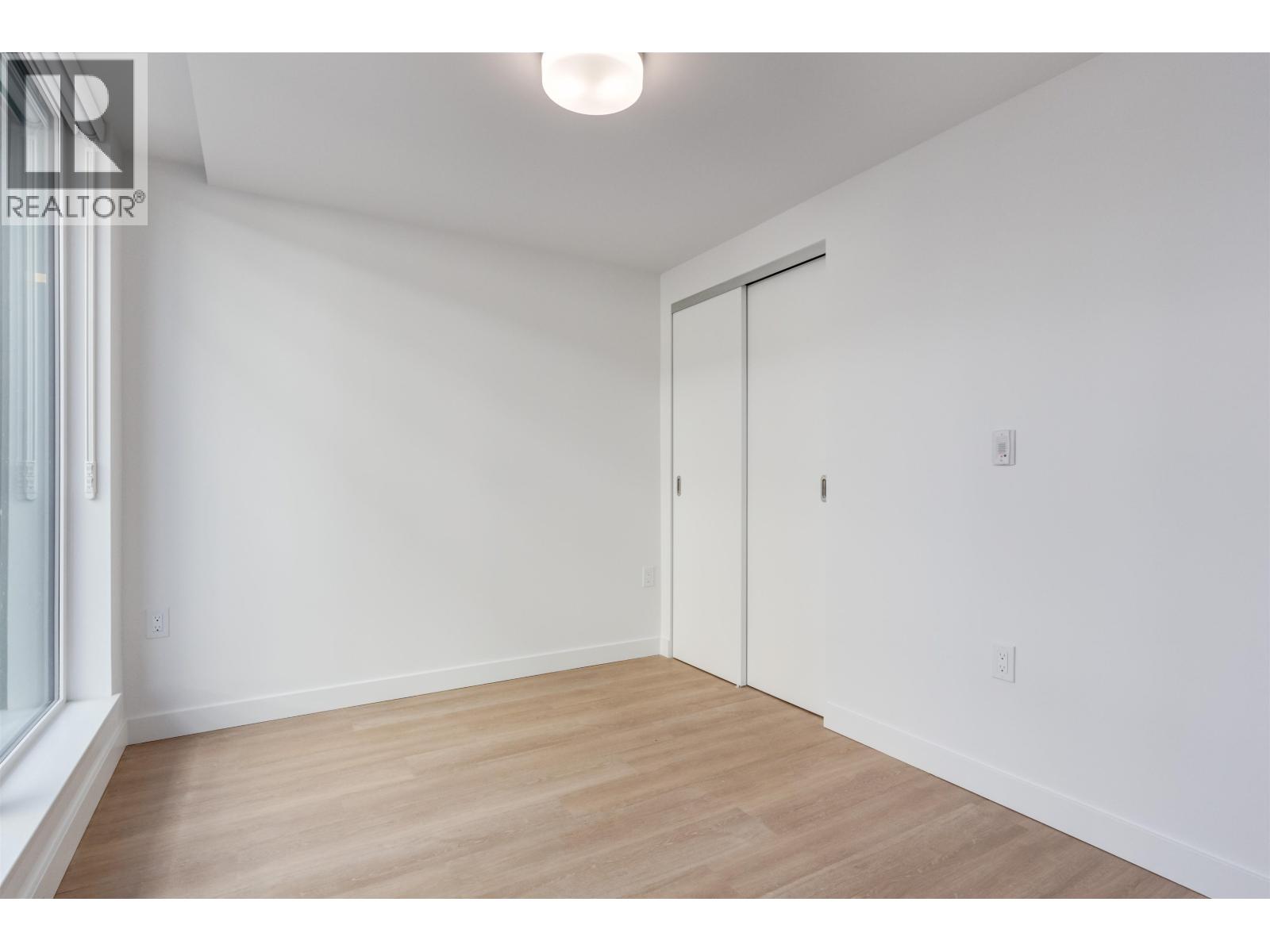 104 126 21st St E Street, North Vancouver, British Columbia  V7L 0J2 - Photo 12 - R3098203