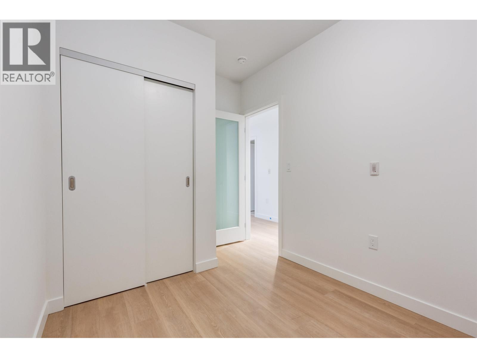 422 126 21st St E Street, North Vancouver, British Columbia  V7L 0J2 - Photo 17 - R3098213