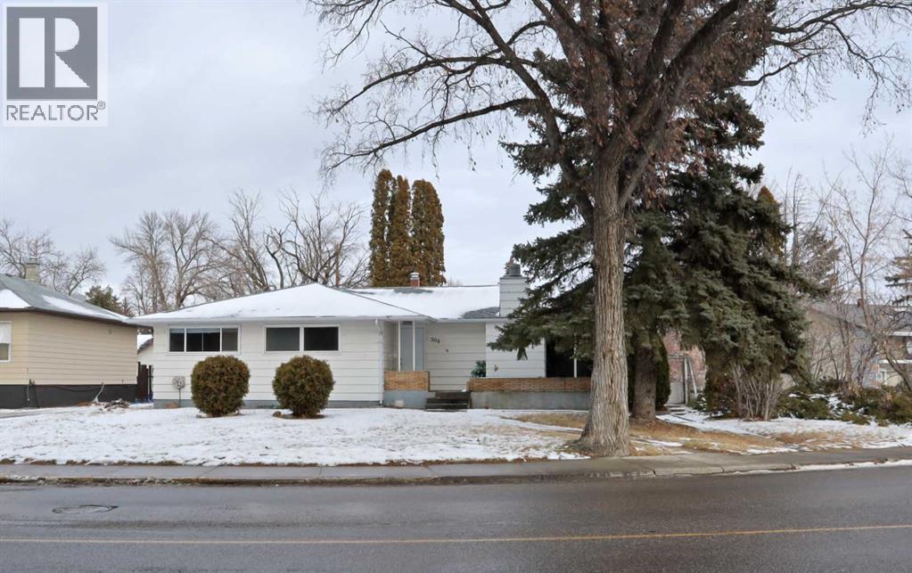 508 2 Avenue W, Brooks, Alberta  T1R 0A9 - Photo 2 - A2273463