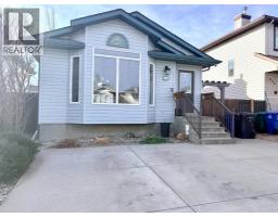 493 Squamish Lane W, Lethbridge, Alberta