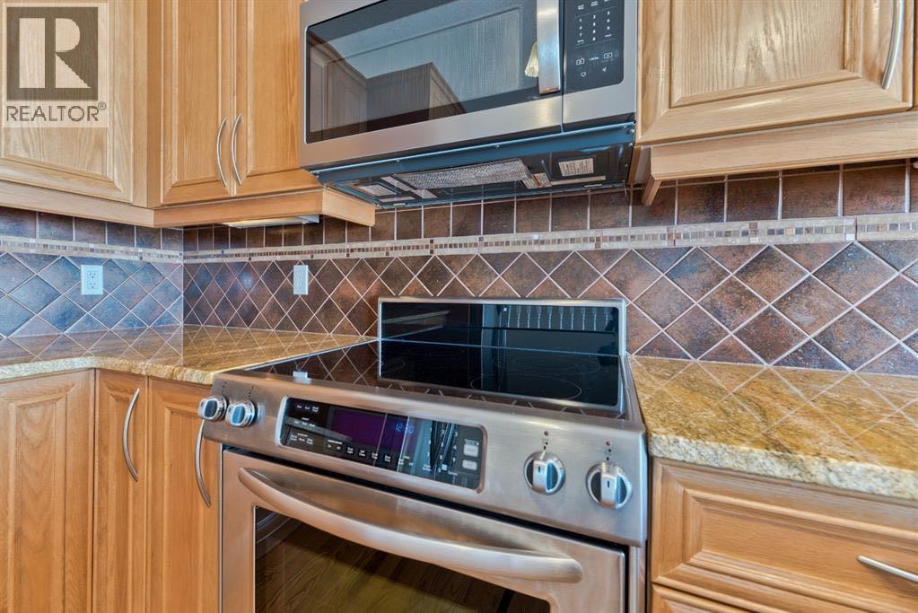 180 Hidden Vale Close Nw, Calgary, Alberta  T3A 5C7 - Photo 25 - A2285850