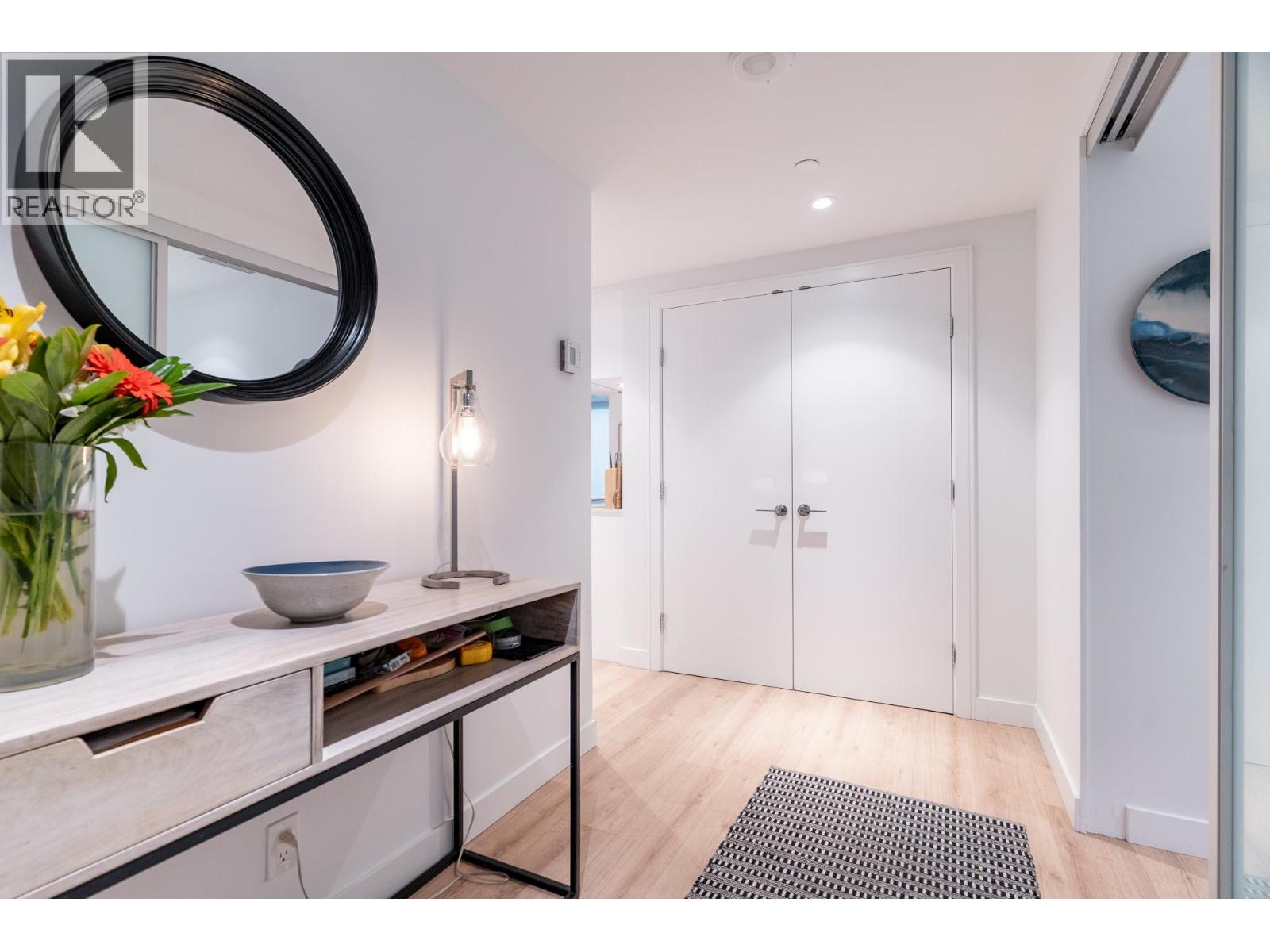 706 1500 Fern Street, North Vancouver, British Columbia  V7J 0E6 - Photo 8 - R3098117