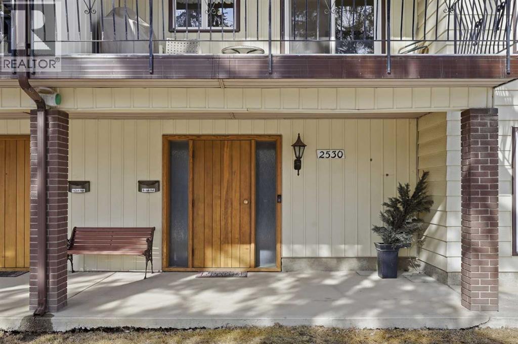 2532 7 Avenue Nw, Calgary, Alberta  T2N 1A4 - Photo 2 - A2291423