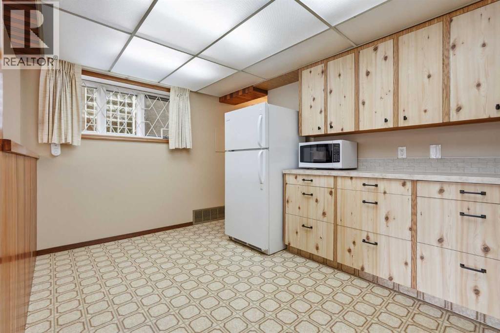 2532 7 Avenue Nw, Calgary, Alberta  T2N 1A4 - Photo 39 - A2291423