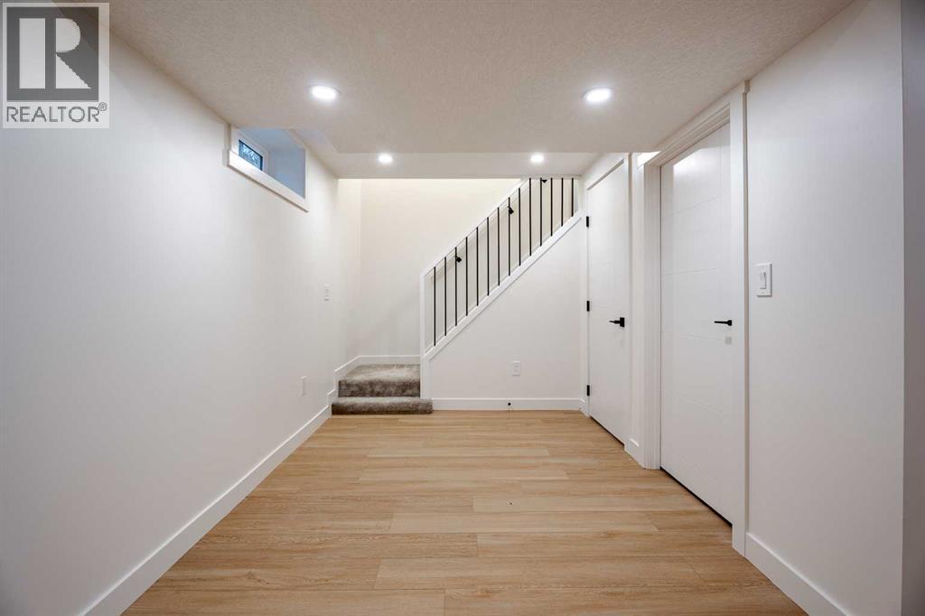 451 Arlington Drive Se, Calgary, Alberta  T2H 1S4 - Photo 27 - A2291456