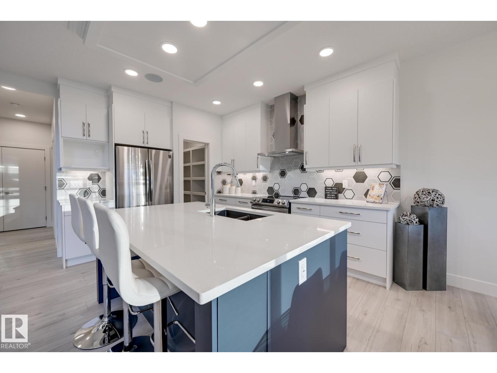 1134 Goldfinch Cr Nw Nw, Edmonton, Alberta  T5S 0R1 - Photo 9 - E4476746