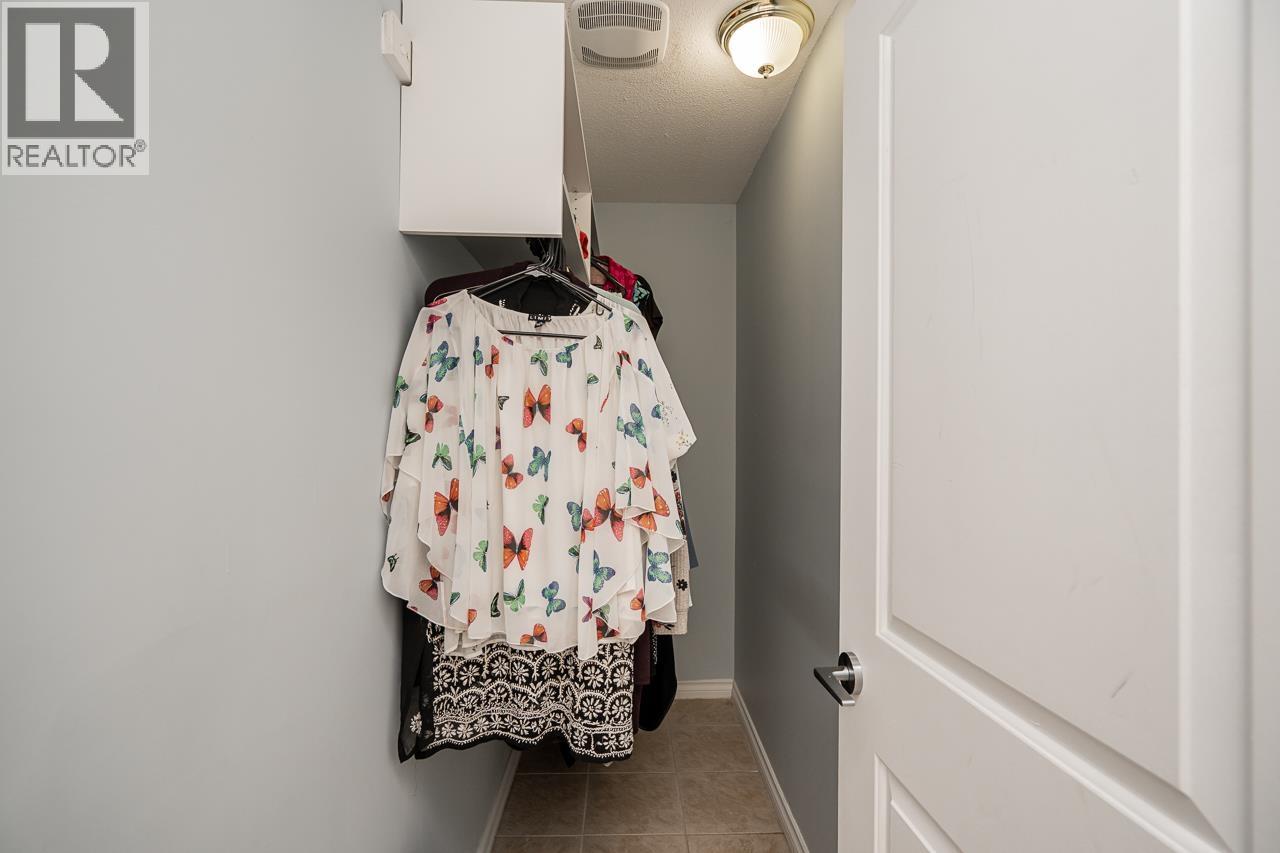 6094 Walker Avenue, Burnaby, British Columbia  V5E 3B4 - Photo 26 - R3098216