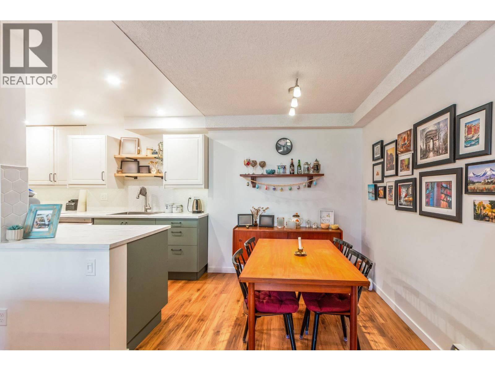 104 9101 Horne Street, Burnaby, British Columbia  V3N 4M3 - Photo 9 - R3097120