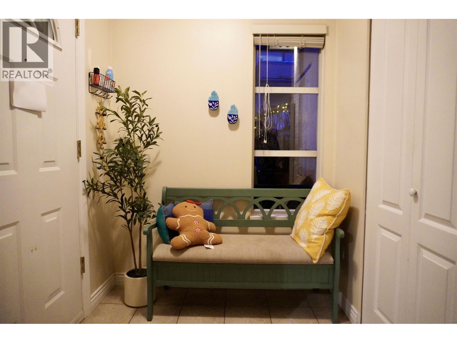 31 1238 Eastern Drive, Port Coquitlam, British Columbia  V3C 6C5 - Photo 4 - R3098110