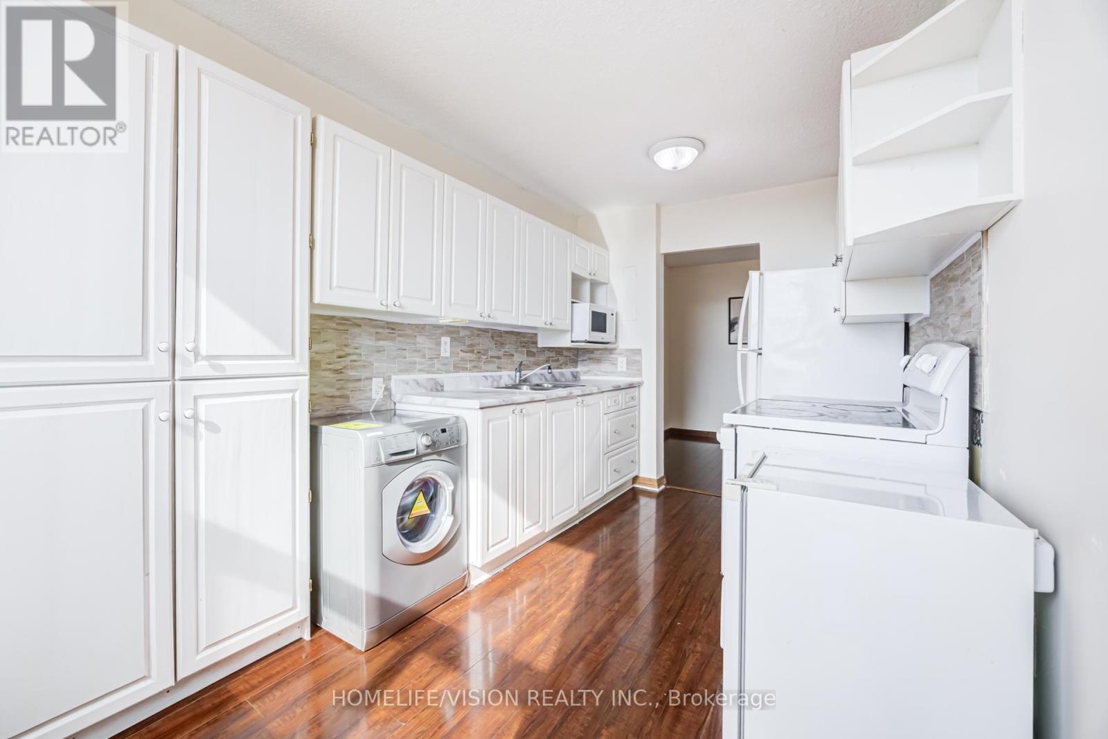 515 - 175 Hilda Avenue, Toronto, Ontario  M2M 1V8 - Photo 18 - C12614382