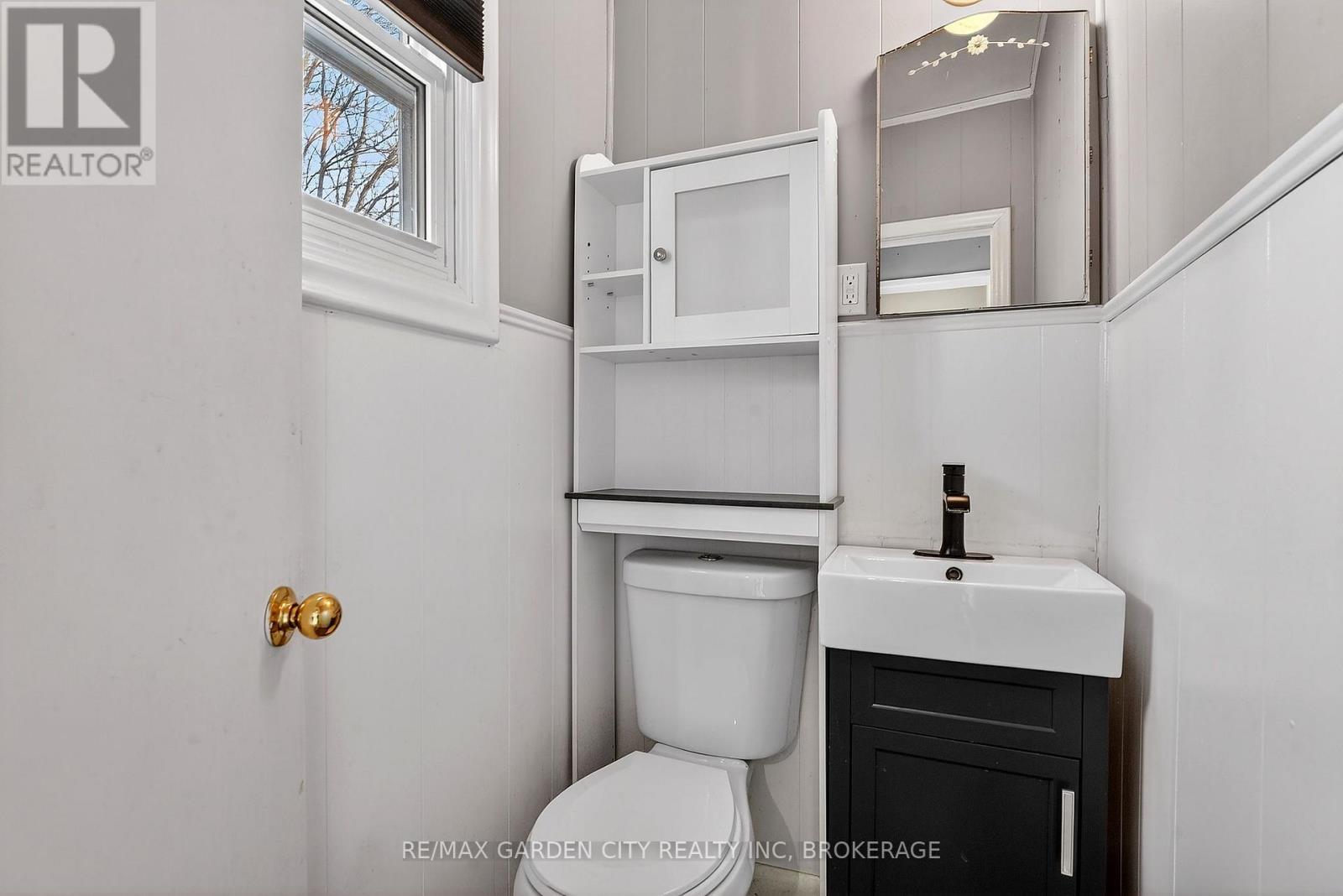 16 Walnut Street, Welland, Ontario  L3C 1E9 - Photo 18 - X12833052