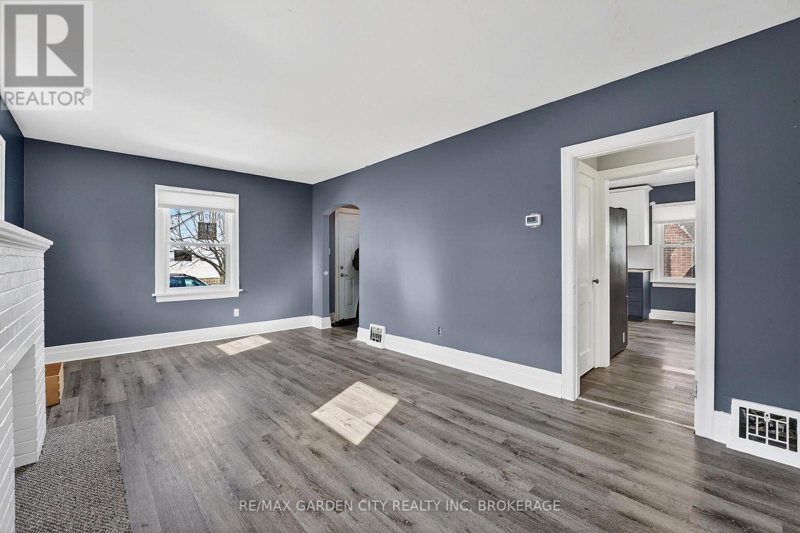 16 Walnut Street, Welland, Ontario  L3C 1E9 - Photo 26 - X12833052