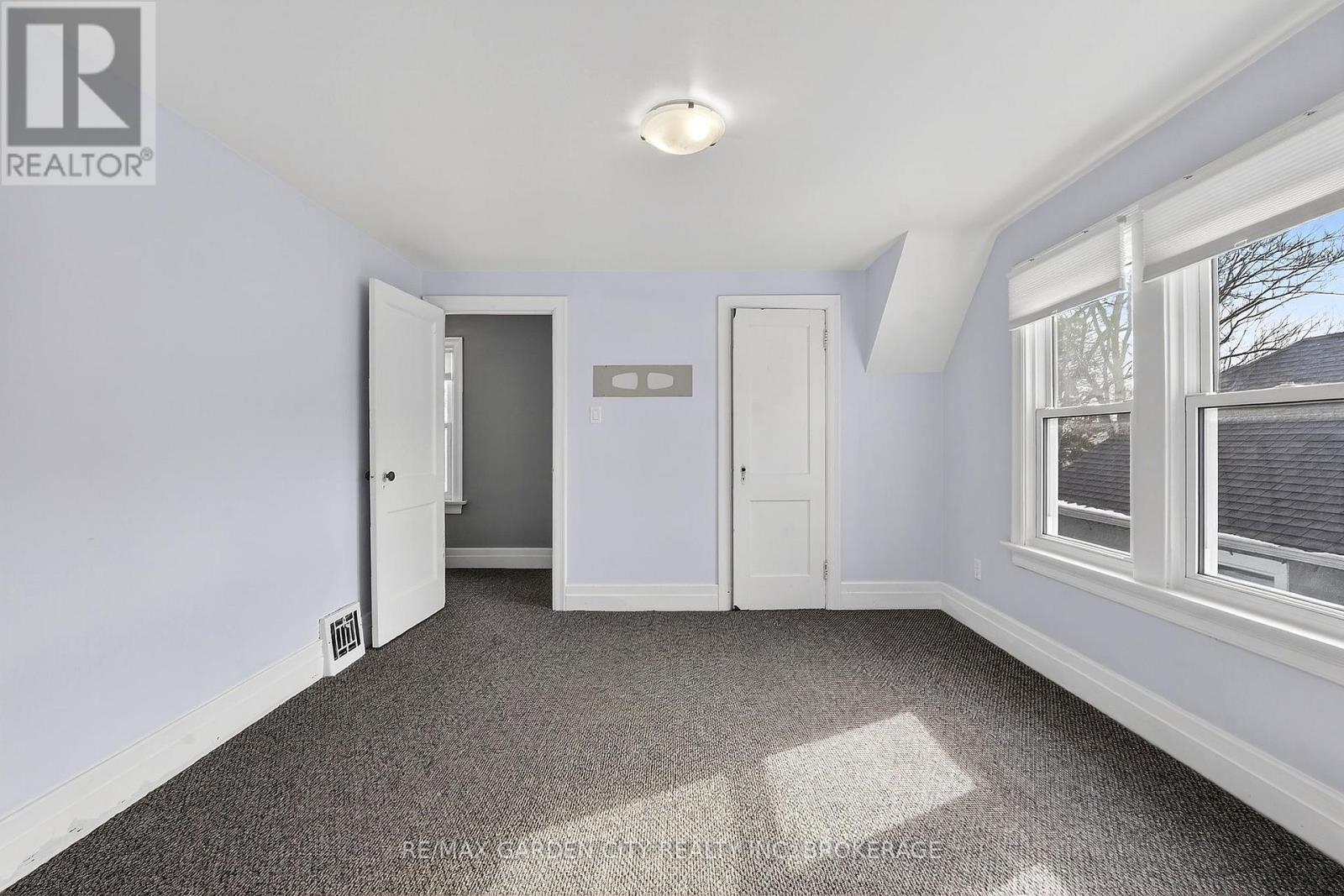 16 Walnut Street, Welland, Ontario  L3C 1E9 - Photo 33 - X12833052