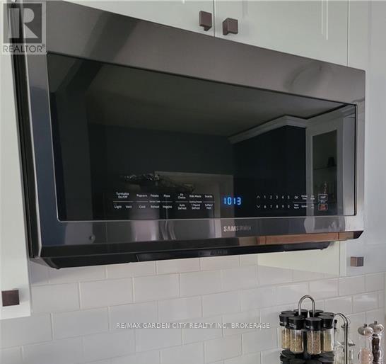 16 Walnut Street, Welland, Ontario  L3C 1E9 - Photo 5 - X12833052