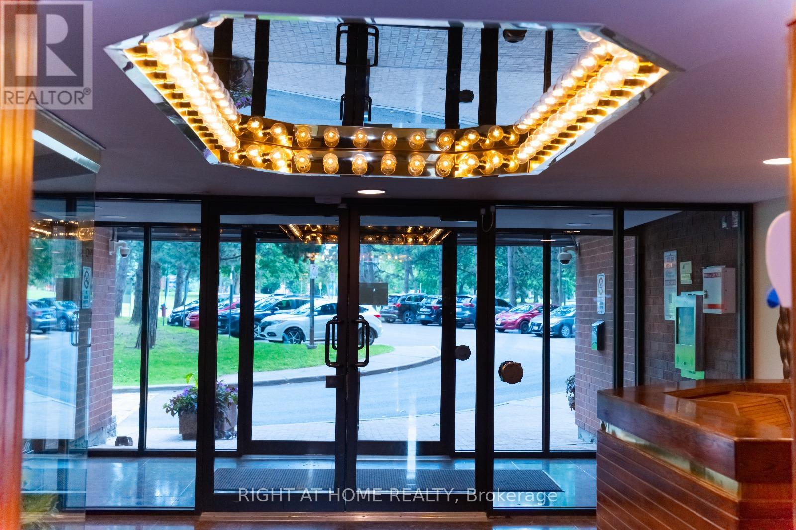 1516 - 2871 Richmond Road, Ottawa, Ontario  K2B 8M5 - Photo 32 - X12864266