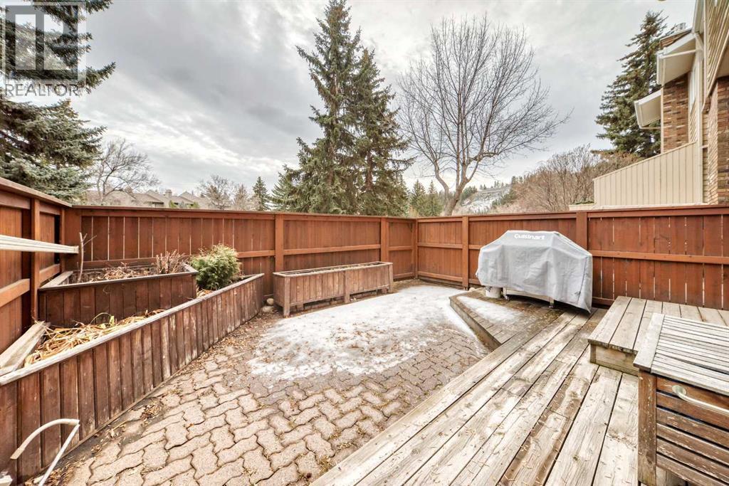 322 Point Mckay Gardens Nw, Calgary, Alberta  T3B 5B7 - Photo 31 - A2284381