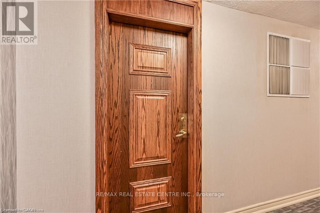 601 - 4850 Glen Erin Drive, Mississauga (Central Erin Mills), Ontario  L5M 7S1 - Photo 4 - W12867822