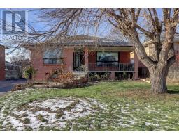 56 WENDELL AVENUE, Toronto, Ontario