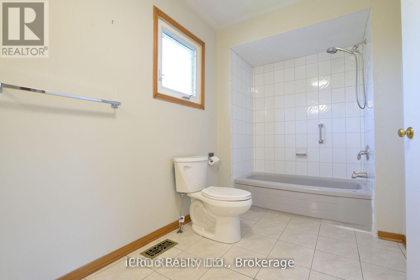 2145 Margot Street, Oakville, Ontario  L6H 3M5 - Photo 19 - W12867862