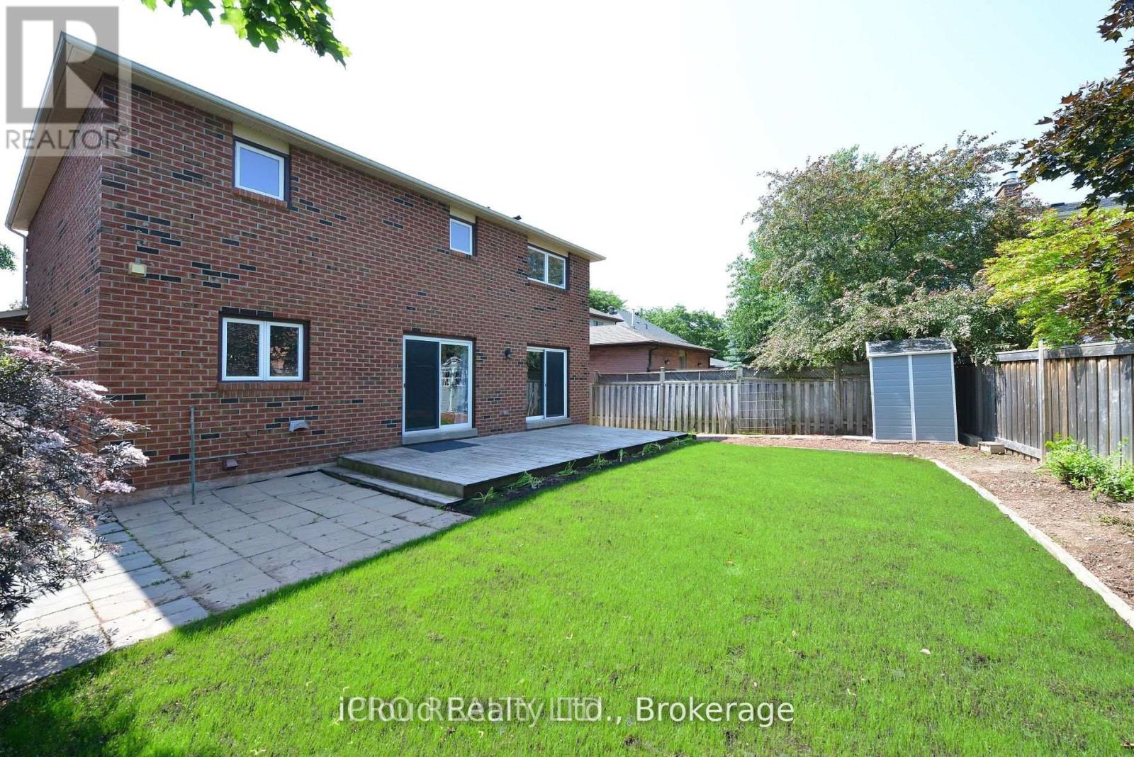 2145 Margot Street, Oakville, Ontario  L6H 3M5 - Photo 28 - W12867862