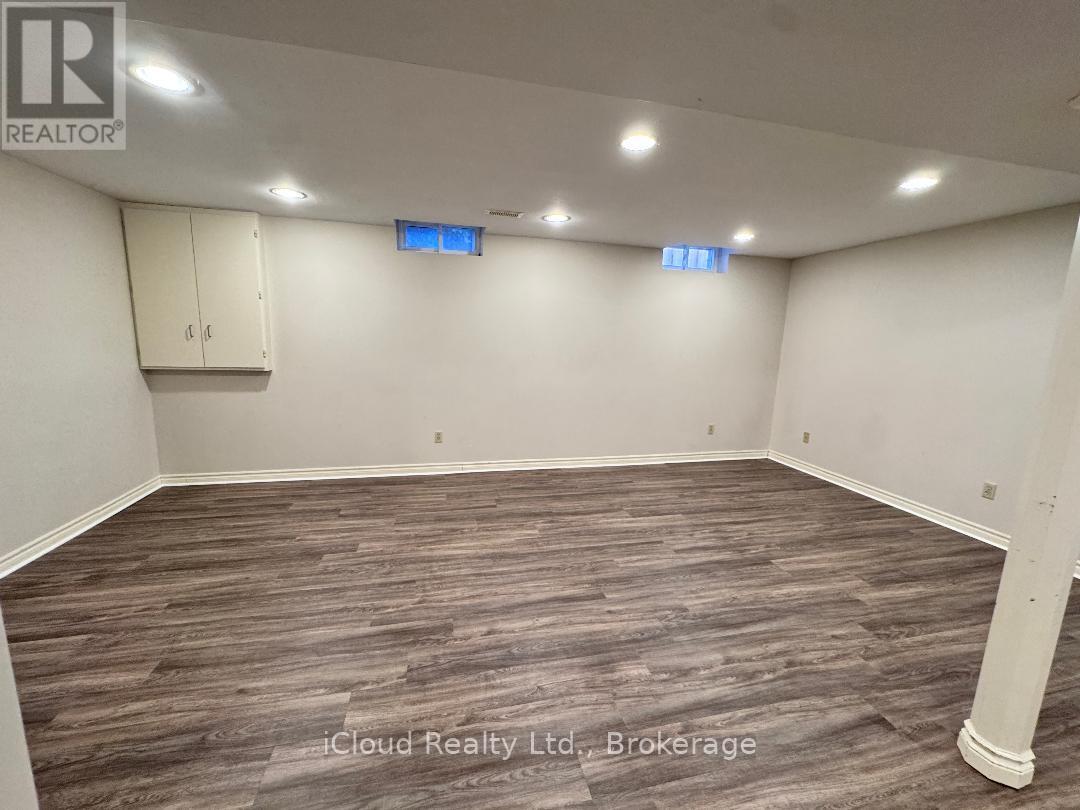 2145 Margot Street, Oakville, Ontario  L6H 3M5 - Photo 36 - W12867862