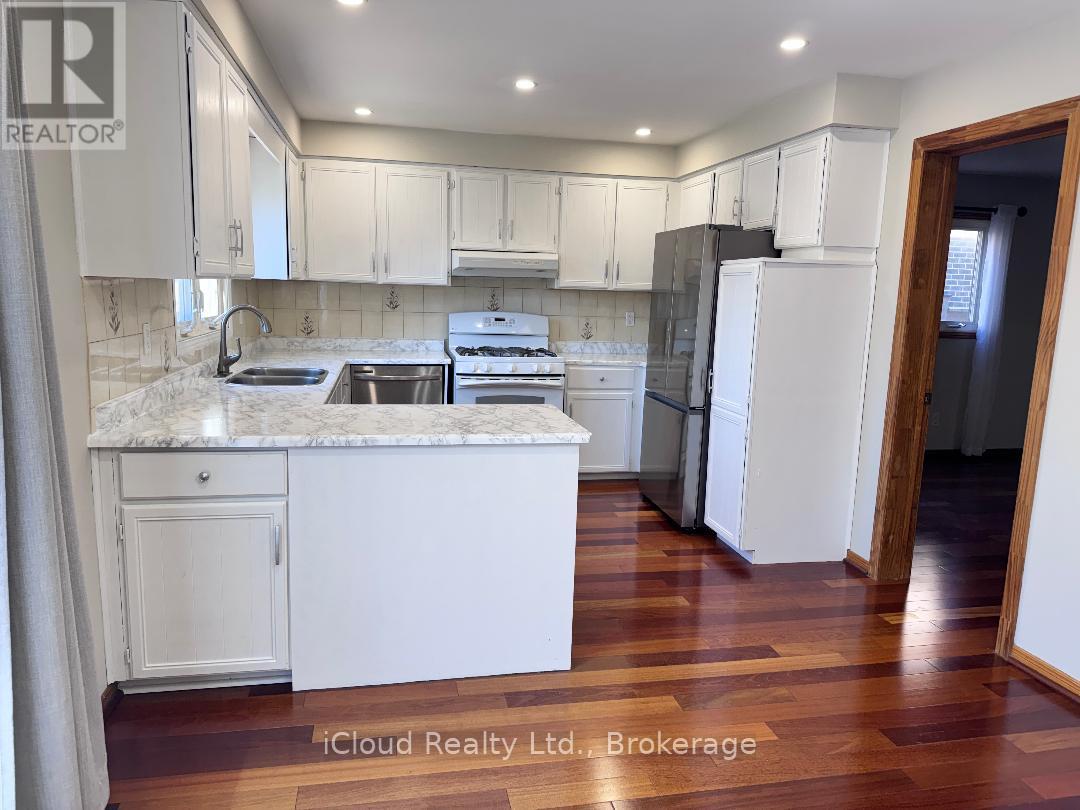 2145 Margot Street, Oakville, Ontario  L6H 3M5 - Photo 8 - W12867862