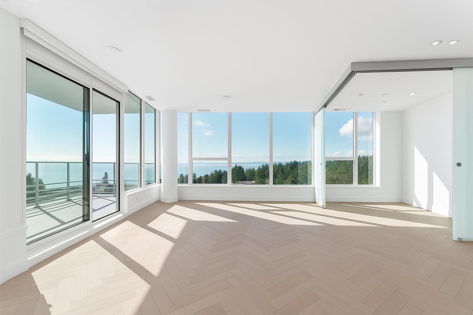 705 1342 Johnston Road, White Rock, British Columbia  V4B 3Z2 - Photo 4 - R3076129