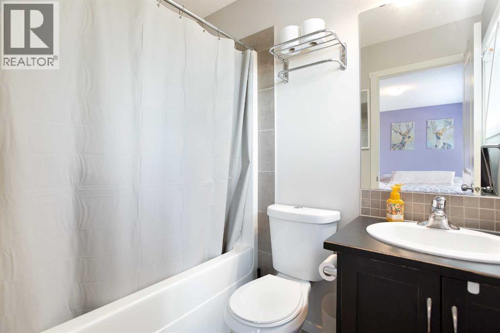 1074 Panatella Boulevard Nw, Calgary, Alberta  T3K 0L2 - Photo 18 - A2290705