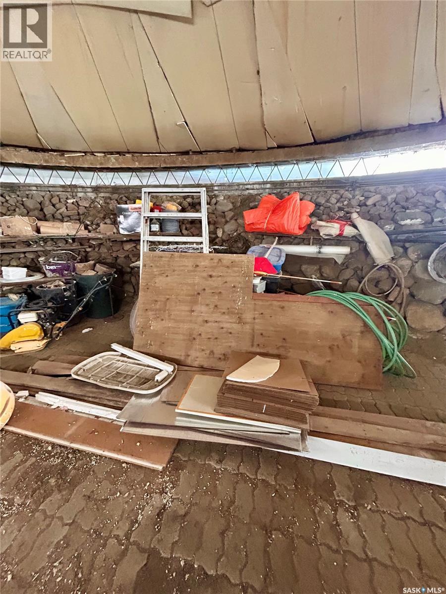 80 8th Avenue, Lumsden, Saskatchewan  S0G 3C0 - Photo 7 - SK030116