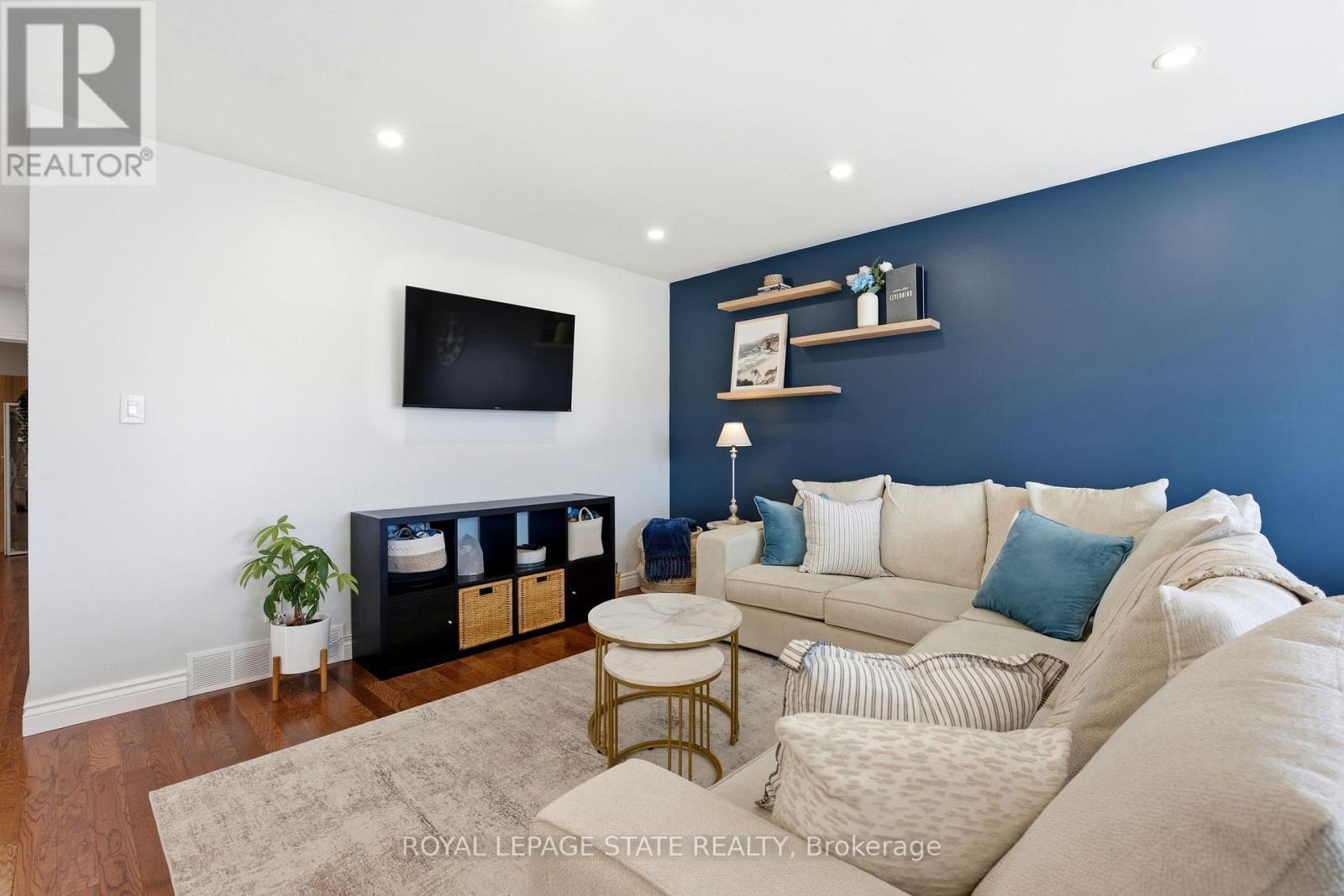 48 Champlain Avenue, Hamilton, Ontario  L8G 2H7 - Photo 8 - X12867804