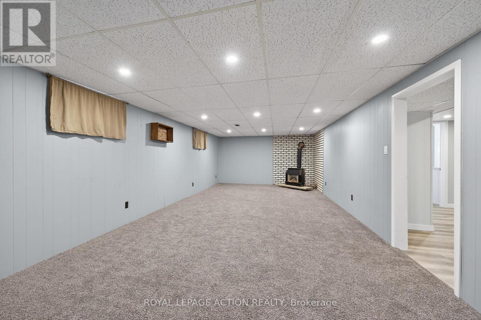 19 Cumberland Street, Brantford, Ontario  N3S 7J6 - Photo 23 - X12867852