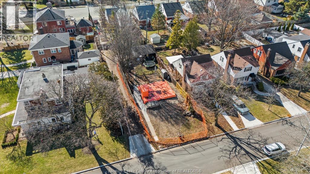 2383 Moy AVENUE, windsor, Ontario