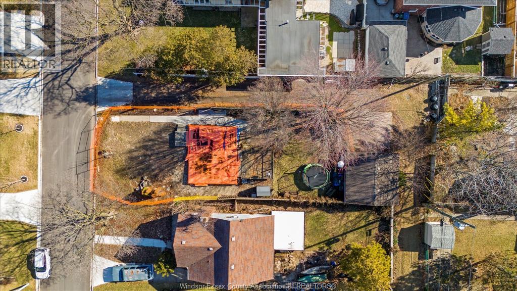 2383 Moy Avenue, Windsor, Ontario  N8W 2M9 - Photo 5 - 26005043